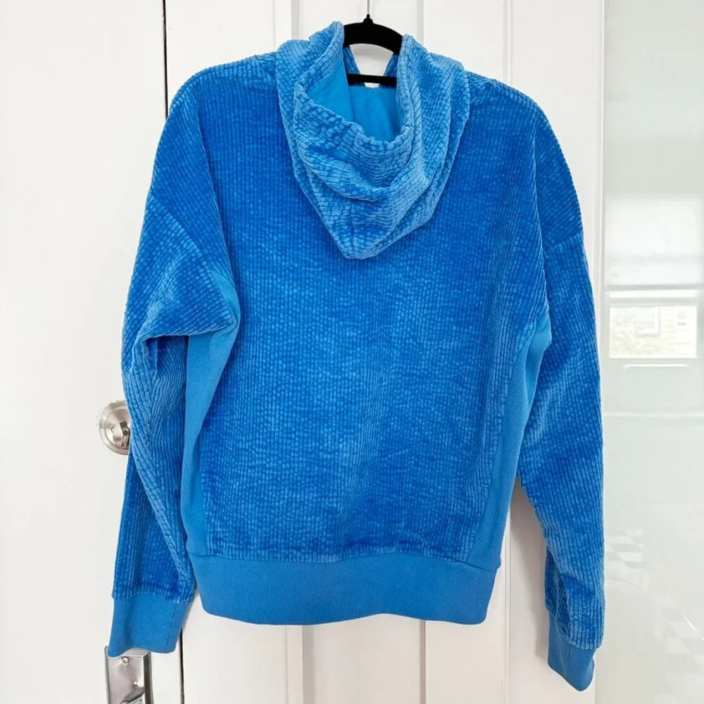 Champion x UO sky blue corduroy sweatsuit - Picture 5 of 11